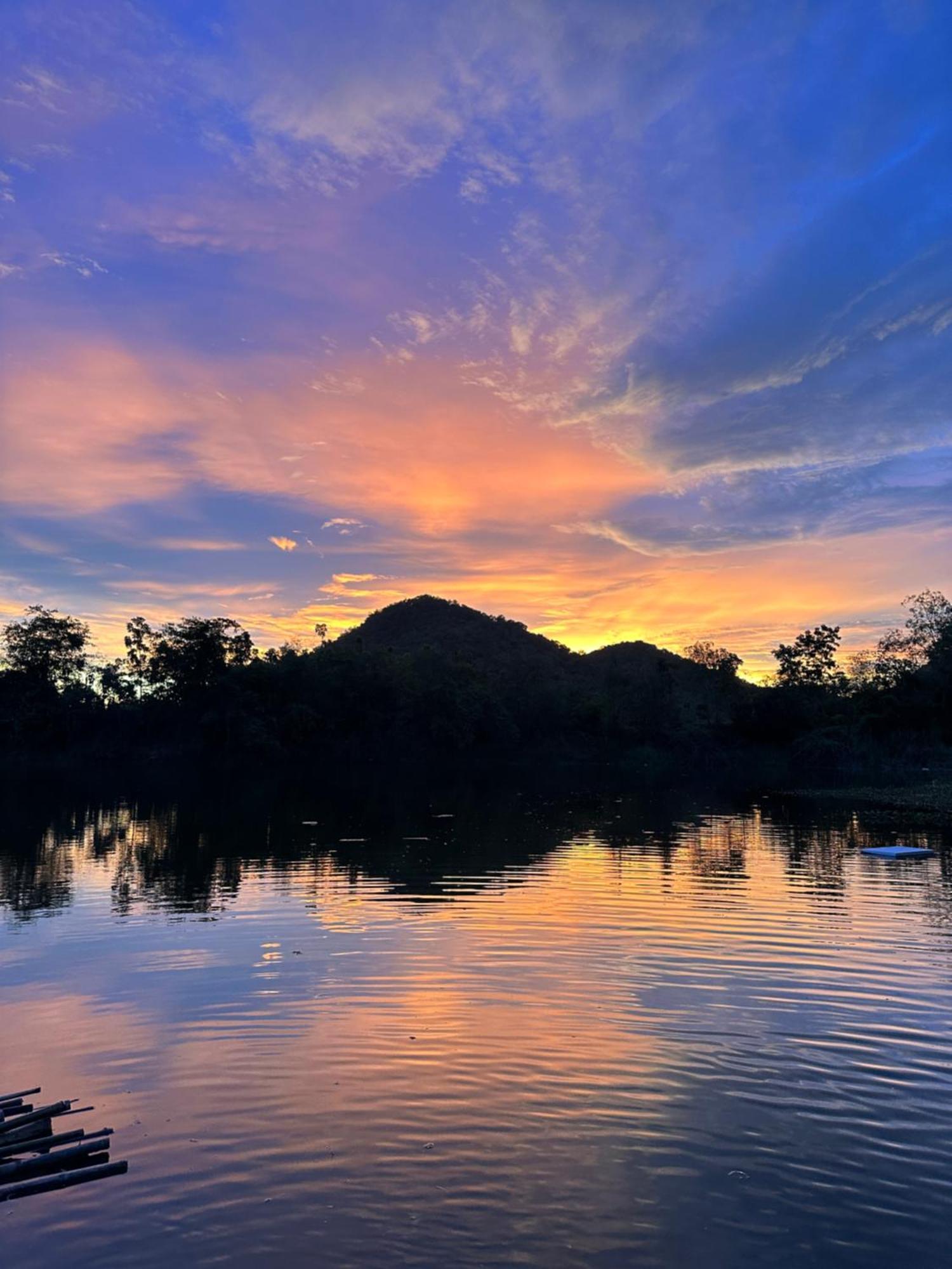 Vila Royal Mountain View Ratchaburi Exteriér fotografie