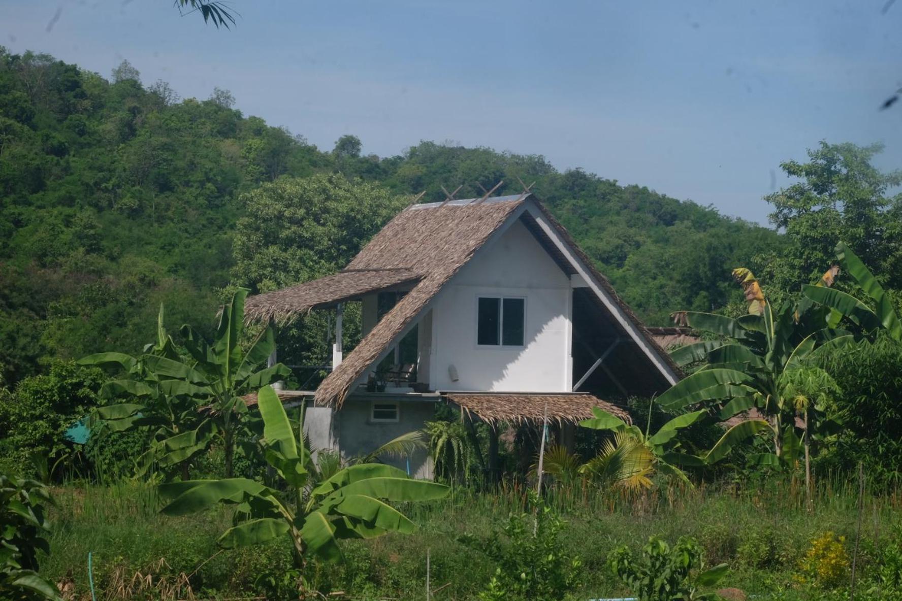 Vila Royal Mountain View Ratchaburi Pokoj fotografie