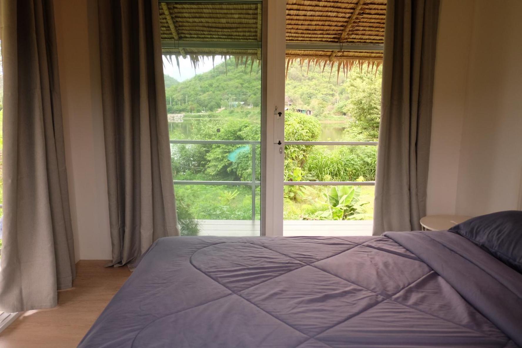 Vila Royal Mountain View Ratchaburi Pokoj fotografie